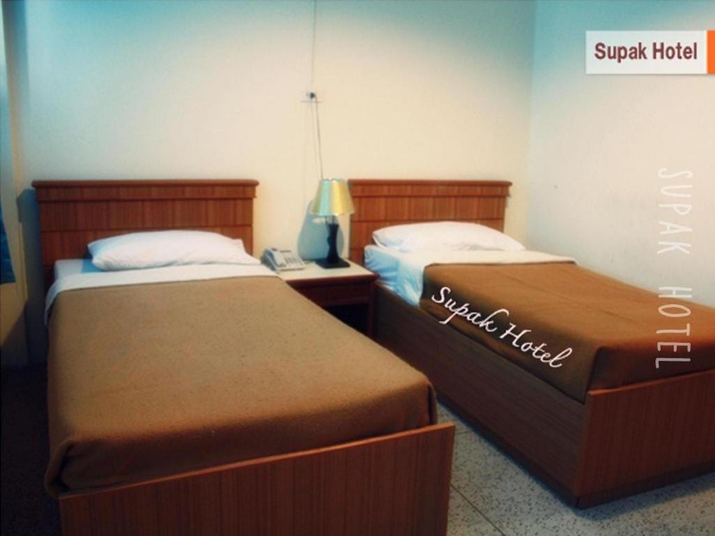 Supak Hotel Kalasin Exterior foto